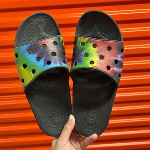 Crocs Kids Size 5 Colorful Tie-Dye Slide Sandals